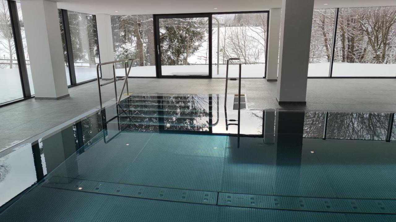 שלוכזי Studio 20Qm Mit Balkon Und Innenpool - 22010 מראה חיצוני תמונה